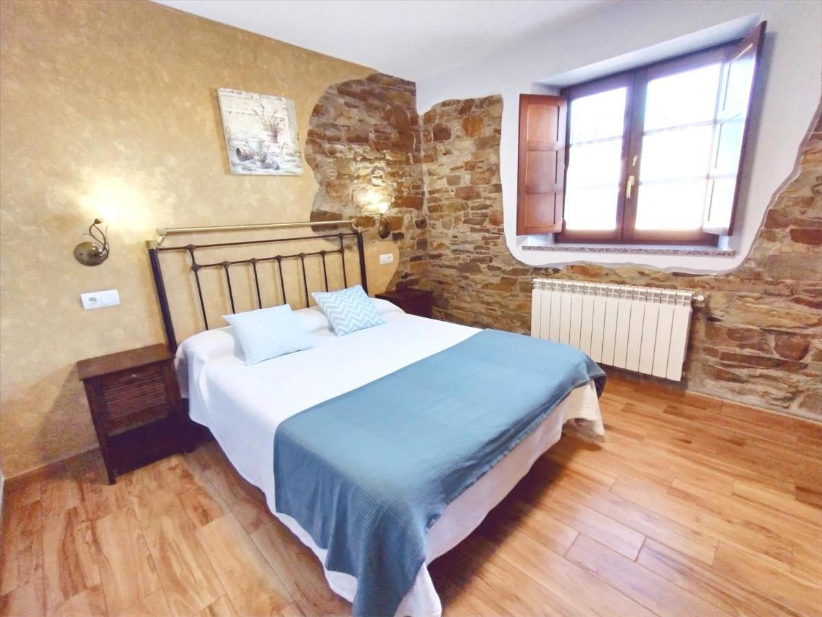 Apartamentos Navalin Tapia De Casariego Dış mekan fotoğraf