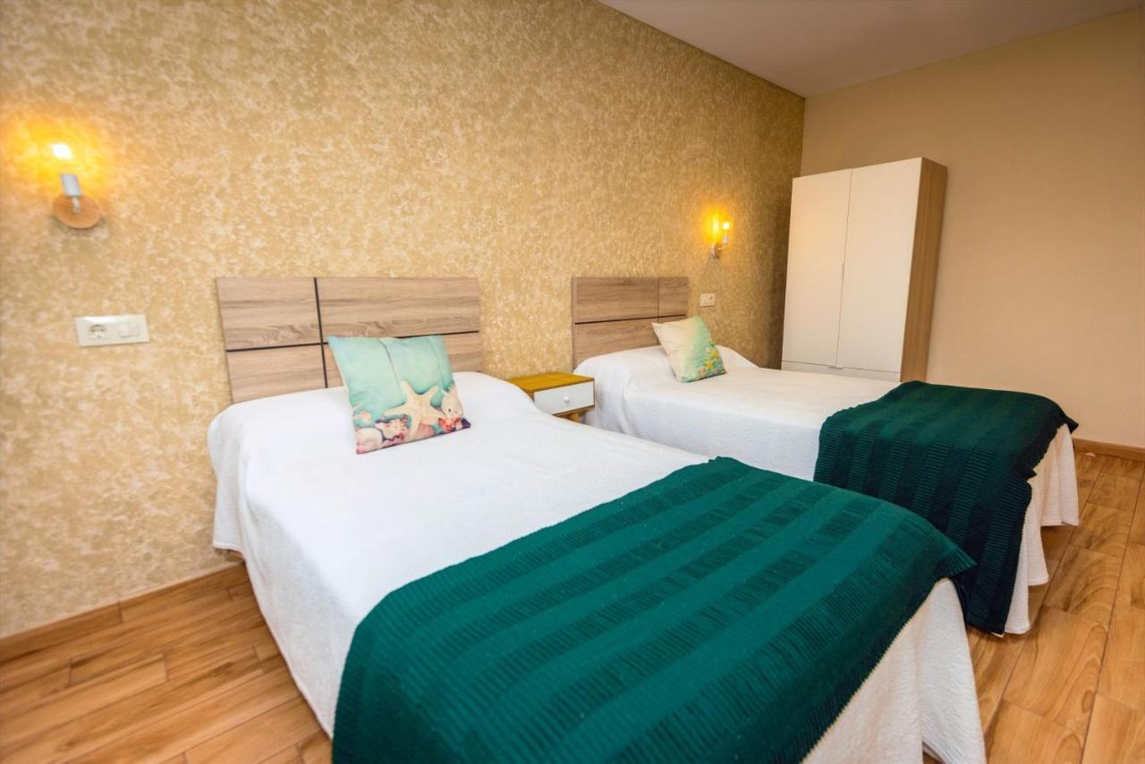 Apartamentos Navalin Tapia De Casariego Dış mekan fotoğraf