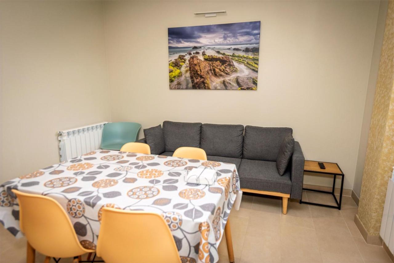 Apartamentos Navalin Tapia De Casariego Dış mekan fotoğraf