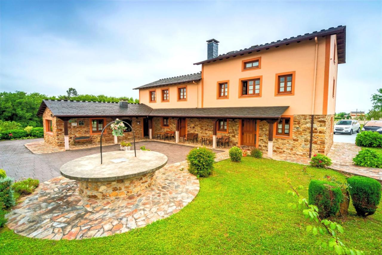 Apartamentos Navalin Tapia De Casariego Dış mekan fotoğraf