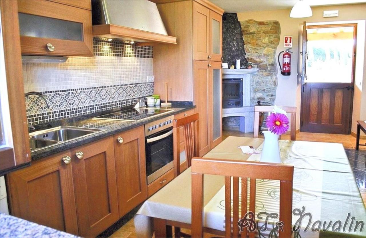 Apartamentos Navalin Tapia De Casariego Dış mekan fotoğraf